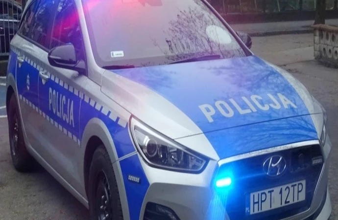 {Warmińsko-mazurscy policjanci otrzymują nowoczesny sprzęt.}