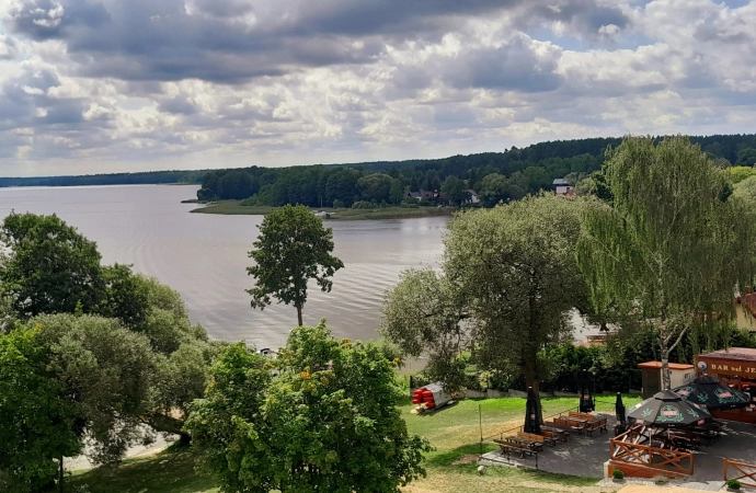 {80 dzieci z walczącej z Rosją Ukrainy będzie wypoczywać na Mazurach.}